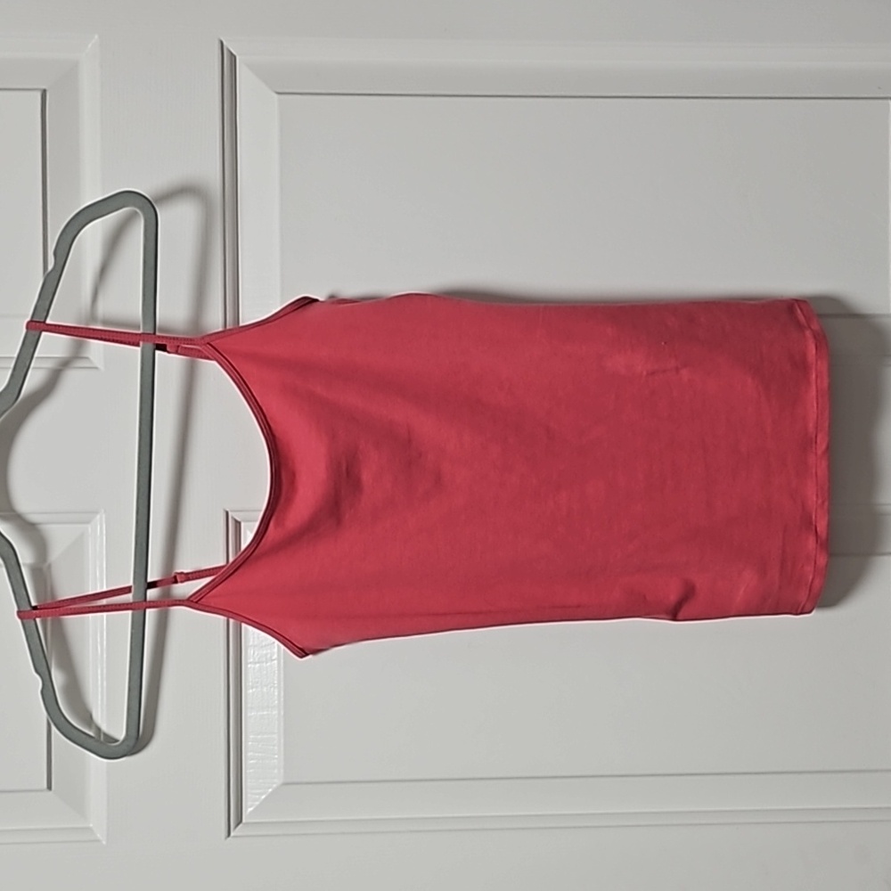 ✨️Forever 21 Adjustable Strap Tank Top Size Small